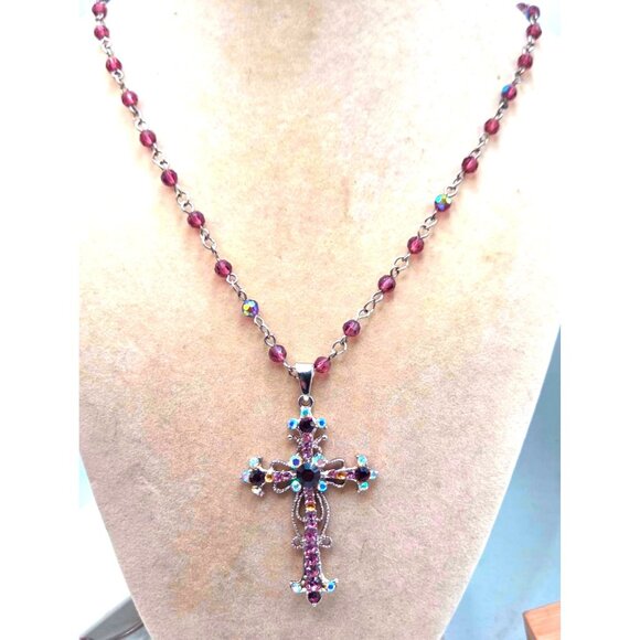 Handmade Pink Crystal Cross Pendant Necklace With Beaded Chain For Women - Picture 3 of 4